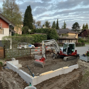 Hinterfuellung-Baggerarbeiten-Erarbeiten