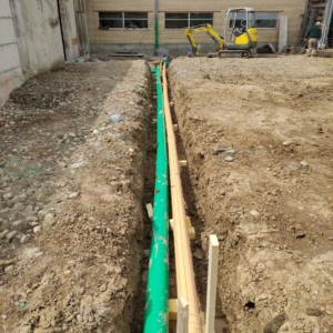 Grabenaushub-Dachwasser-Schmutzwasser-Kanalisation