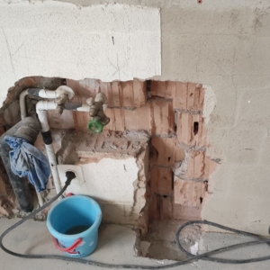 Sondage-Spitzarbeiten-Wandschlitz