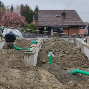 Fertiggarage-Fundament-Leitungsbau-Betonriegel